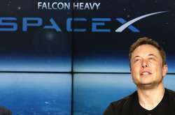 SpaceX і Tesla видалили сторінки у Facebook на тлі скандалу з витоком даних