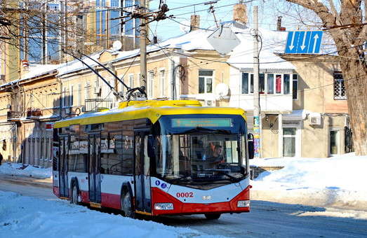 Як змінився за три десятиліття тролейбусний парк в Одесі (фото)
