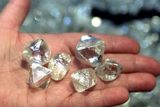 У Вінниці підготують гранувальників алмазів для ізраїльської компанії