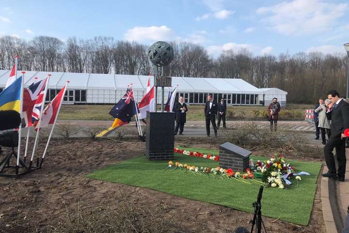 У Нідерландах відкрили меморіал пам'яті жертв катастрофи МН17