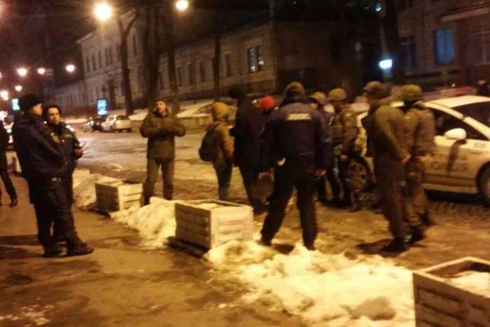 Біля консульства Польщі у Києві сталася бійка