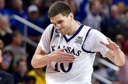 Реакція американців на вихід «Канзасу» українця Михайлюка у Фінал чотирьох NCAA (відео)