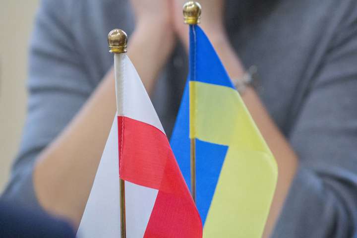 Польща пропонує створити держагенцію у справах трудових мігрантів з України