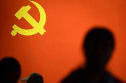 На китайському ТБ заборонили жартувати над класичними книгами