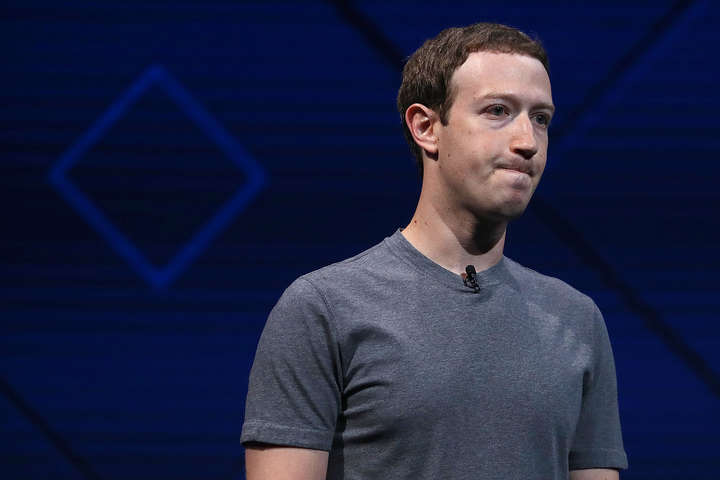 Засновник Facebook відмовився звітувати перед парламентом Британії щодо скандального витоку даних