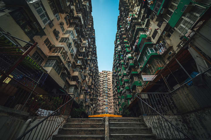 У Гонконзі продажі житла злетіли на 34% за рік
