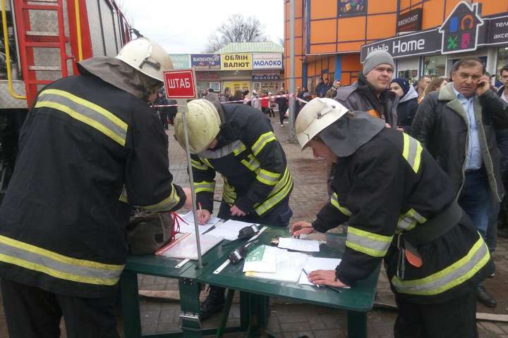 Масштабный пожар в Киеве: станция «Левобережная» частично заработала 