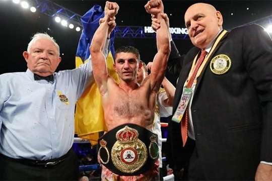 Свій перший захист титулу чемпіона світу боксер Далакян може провести у Києві