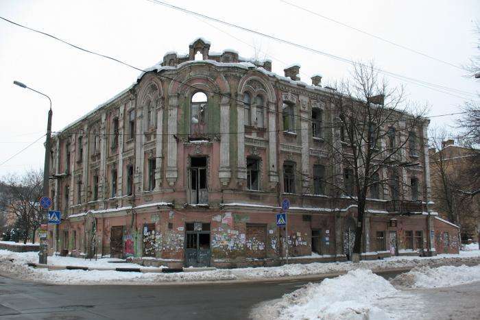 Київрада перевірить обставини знищення двох історичних будинків на Подолі