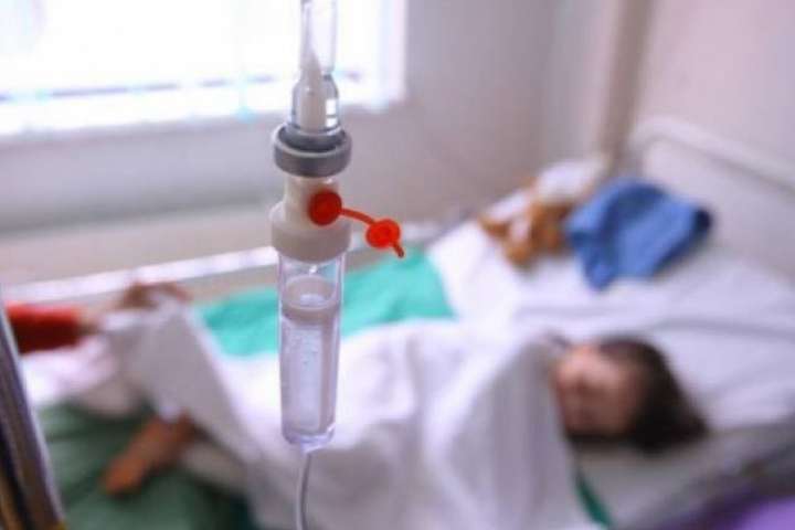 У Житомирській області школярі потрапили у лікарню з гепатитом А