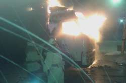 На Київщині горіла вантажівка: у водія опіки третини тіла