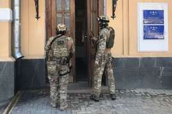 У Харкові СБУ викрила чиновників райадміністрації на розкраданні