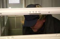 Шахрай, який представлявся працівником Міністерства інфраструктури України