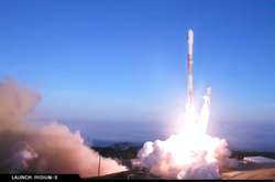 SpaceX запустила ракету із десятьма супутниками