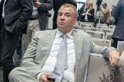 За рік доходи найближчого партнера Порошенка - першого заступника секретаря РНБО Гладковського виросли на 52%