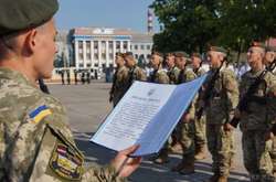 В Україні завтра стартує призов до армії 