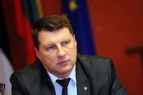 Президент Латвії затвердив перехід усіх шкіл на державну мову навчання