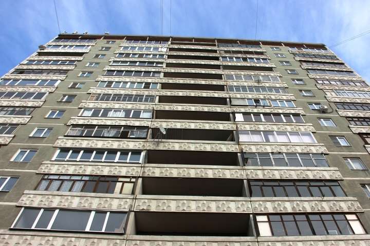 Ціни на вторинне житло у Києві падають