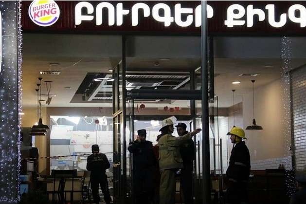 У столиці Вірменії стався вибух в ресторані, дев'ять людей постраждали