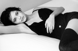 Женская красота: Черно-белые работы французского фотографа поразили сеть