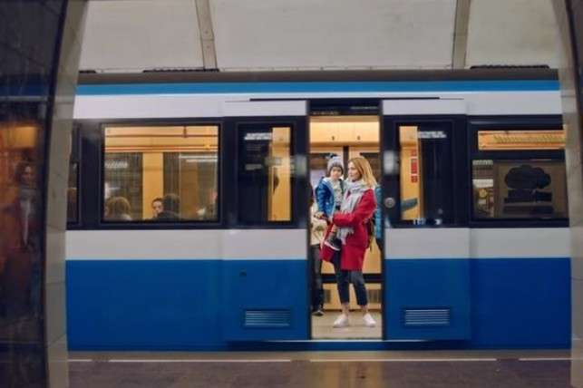 Google зняв рекламу свого сервісу в київському метро
