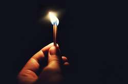 На Київщині енергетики лишають без світла цілі населені пункти