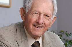 Перший шпигун «холодної війни» помер у США 