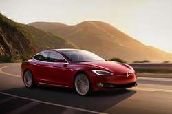 Електромобіль Tesla