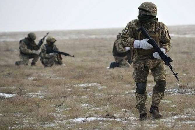 Доба на Донбасі: 24 обстріли бойовиків, одного бійця АТО поранено