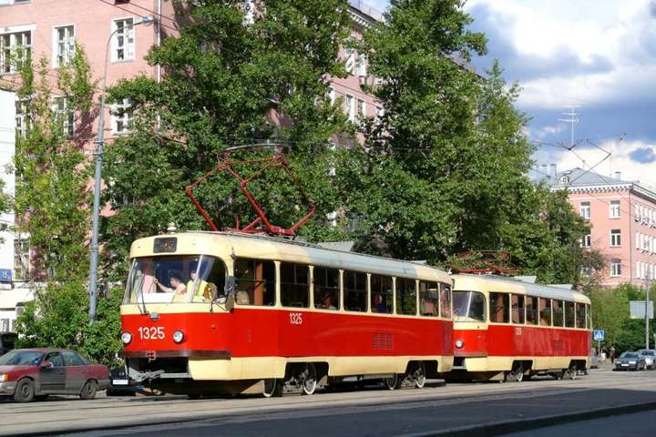 У Києві закриваються три трамвайних маршрути