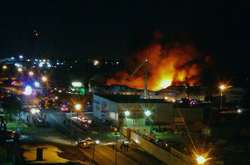 У Росії вночі згорів величезний магазин іграшок 