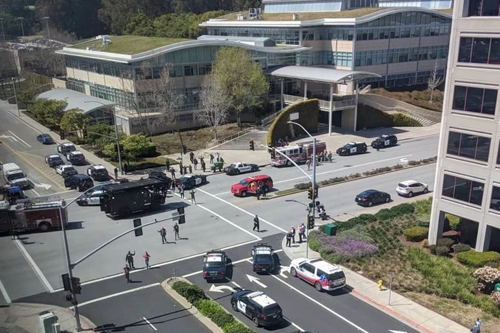 YouTube після стрілянини в штаб-квартирі посилить заходи безпеки в своїх офісах