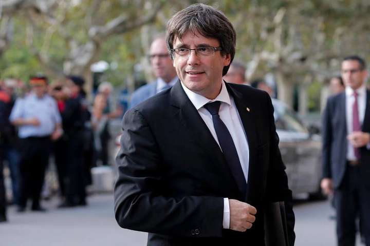 Суд у Німеччині звільнив під заставу екс-главу Каталонії Пучдемона