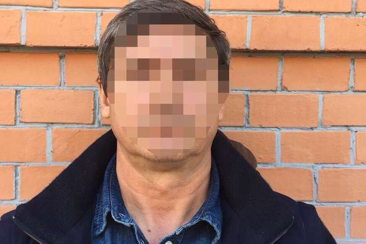 Затриманого на адмінкордоні кримського «депутата» взяли під варту