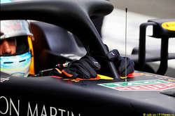 Формула-1. Першу практику Гран Прі Бахрейну виграв австралієць Ріккардо