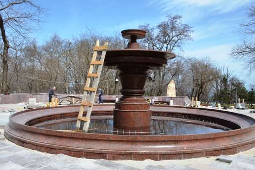Відновлений фонтан у парку Шевченка відкриють після Великодня