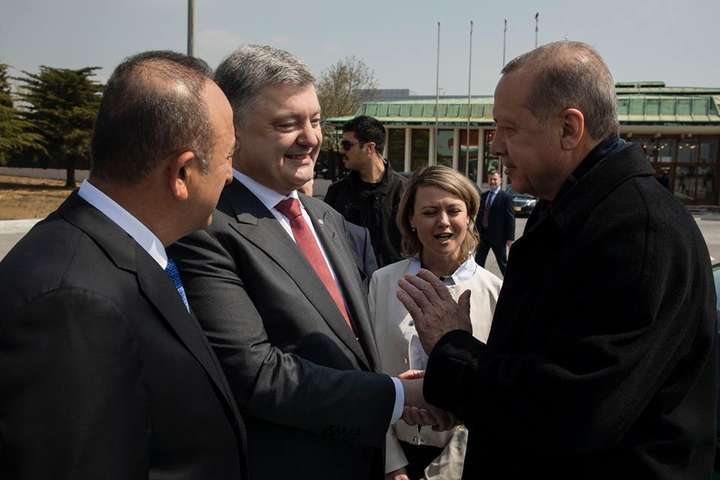 Ердоган підтримав миротворчу місію ООН на Донбасі - Порошенко