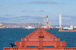 Україна втрачає десятки мільйонів гривень через Керченський міст – Омелян