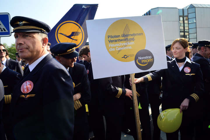 Через страйк Lufthansa скасує понад 800 рейсів 