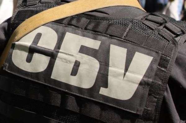 Обшук у Савченко провела СБУ, вилучили зброю 