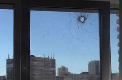 Чоловіку, який влаштував стрілянину по вікнах квартир, оголошено про підозру