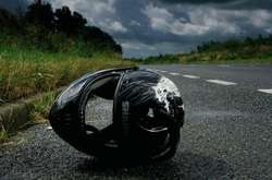 Смертельна ДТП на трасі Житомир - Київ: загинув мотоцикліст (відео)