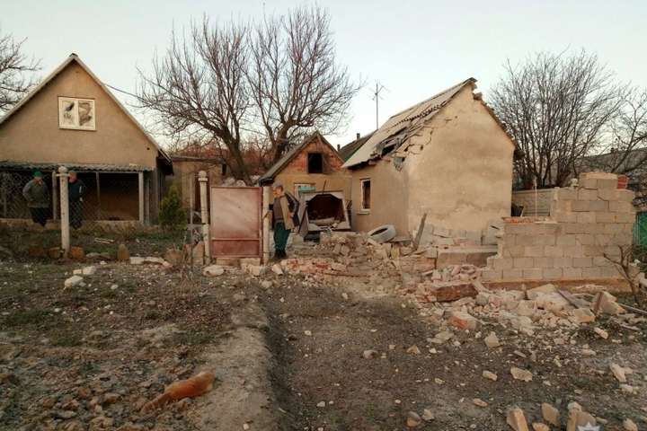 Терористи «ДНР» обстріляли житлові райони Авдіївки