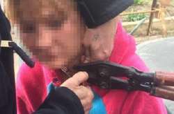 В Одесі врятували жінку, прикуту ланцюгом за шию до стіни