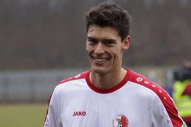 Український футболіст з австрійським паспортом підшуковує новий клуб у Німеччині