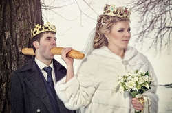  Нелепые российские свадебные фотографии 
 &nbsp; 