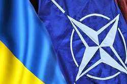 У НАТО заявили, що вступ України до ЄС та Альянсу є реальною метою