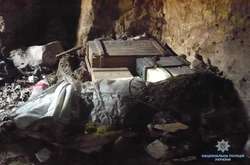 На Луганщині правоохоронці вилучили велику кількість боєприпасів