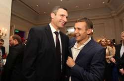 Андрій Шевченко переплутав братів Кличків (фото)