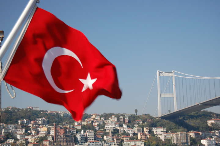Туреччина підтримала удари США, Франції і Британії по Сирії